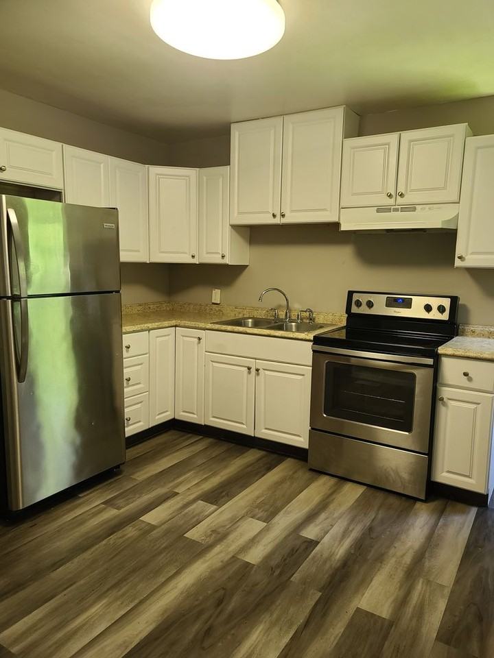 610 Dogwood Dr - Photo 3 of 8