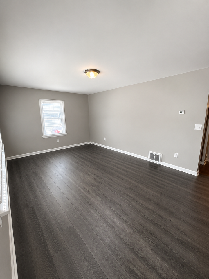 24 Vierling Dr - Photo 4 of 9