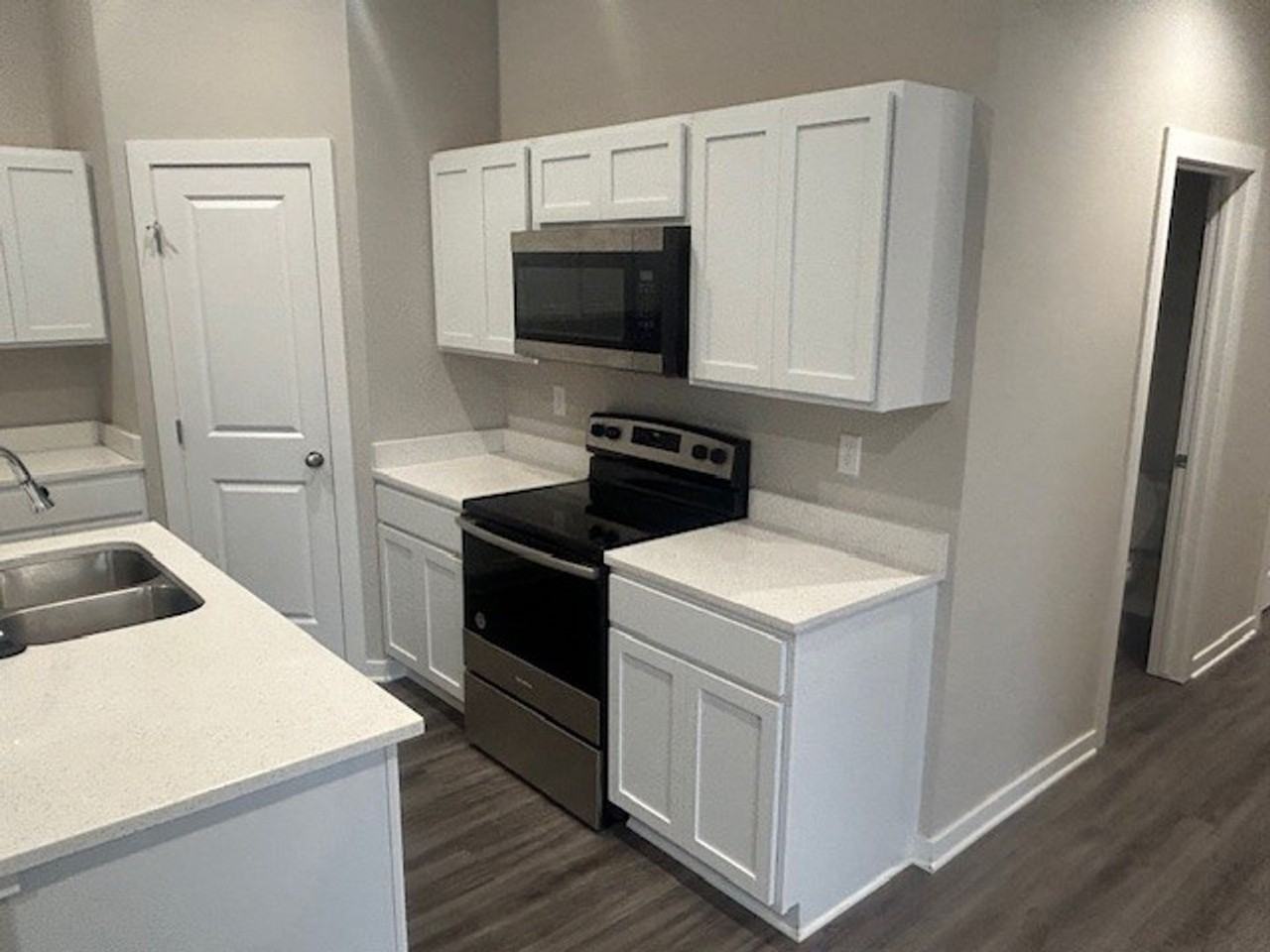 12043 W Shadow Lakes St - Photo 3 of 27