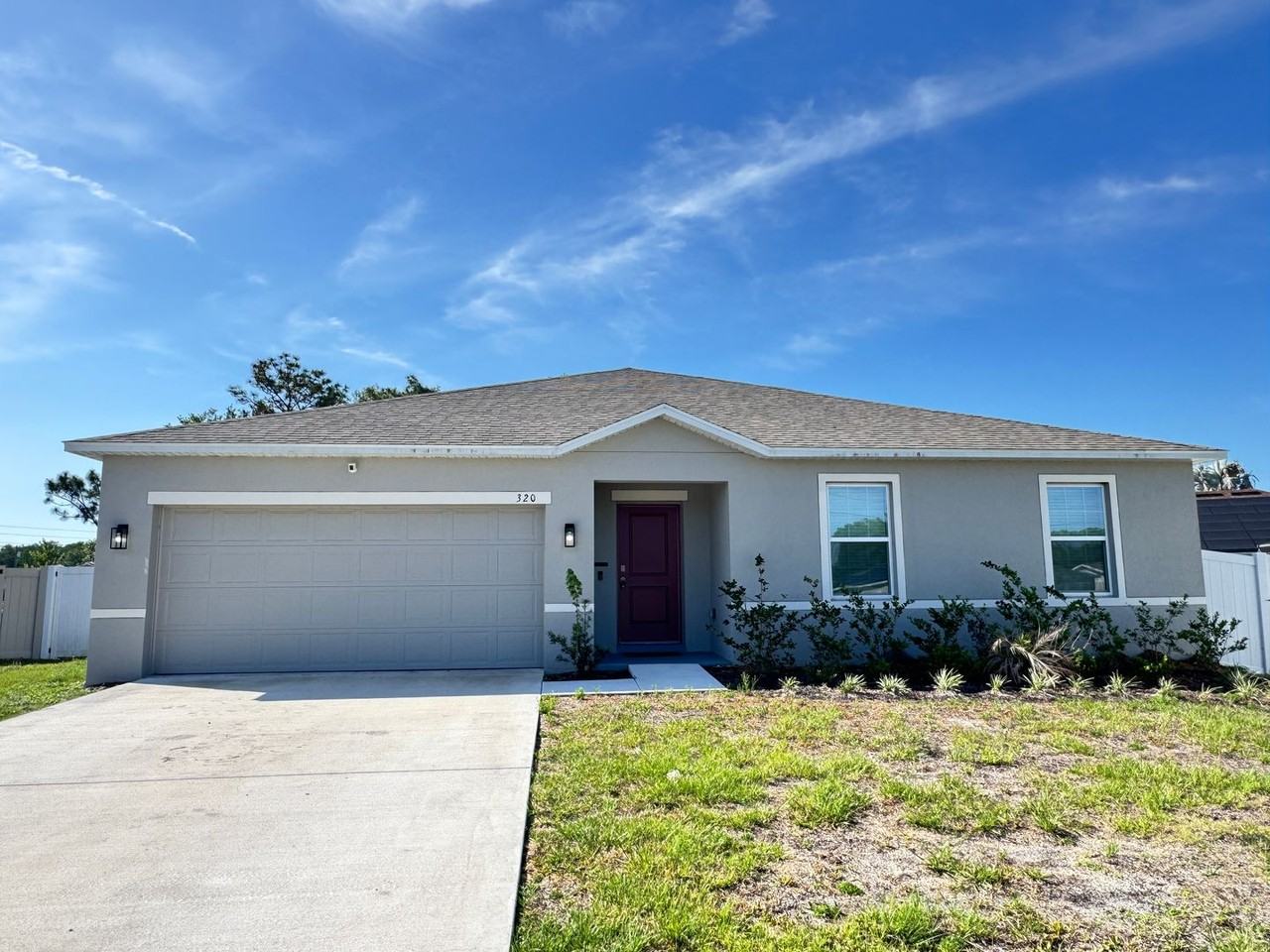 320 Mariana Way - Photo 3 of 50