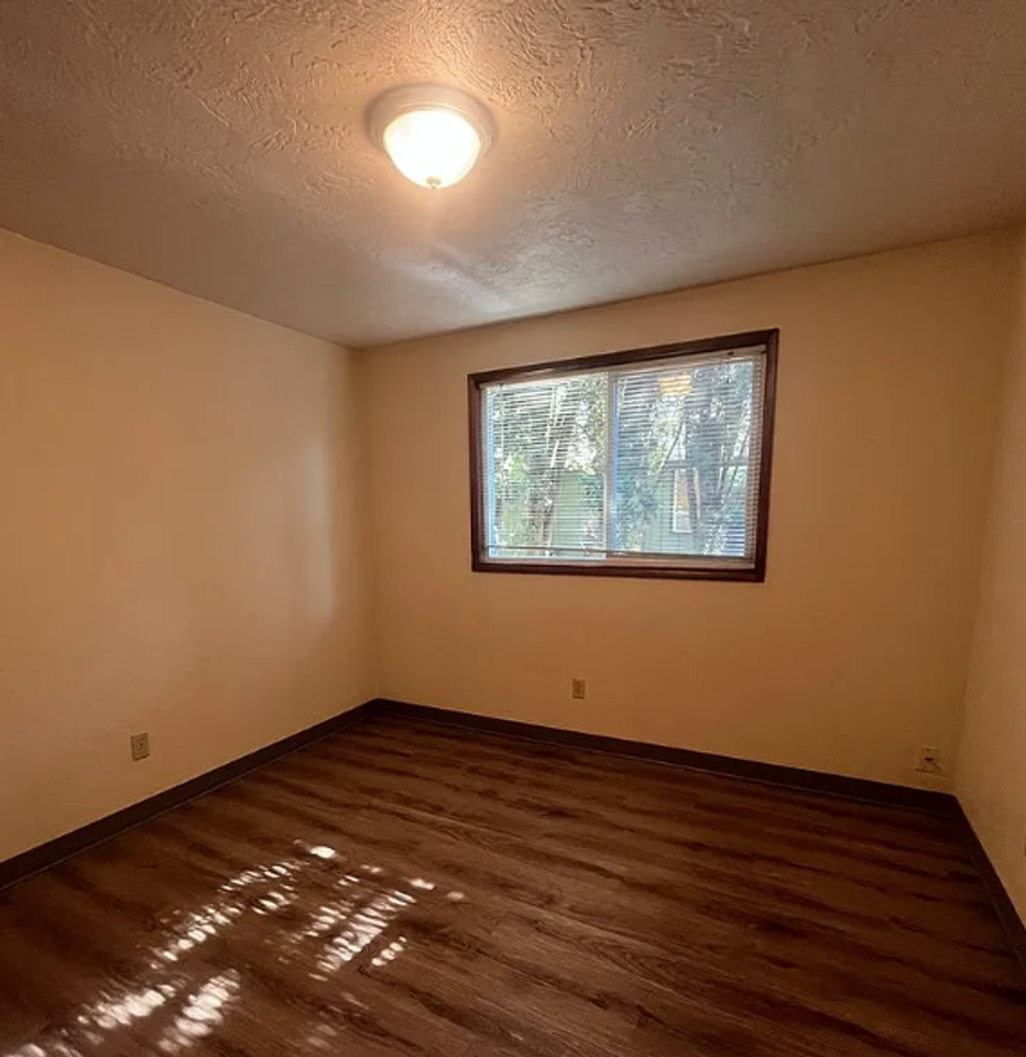 3869 N Clarey St - Photo 6 of 16