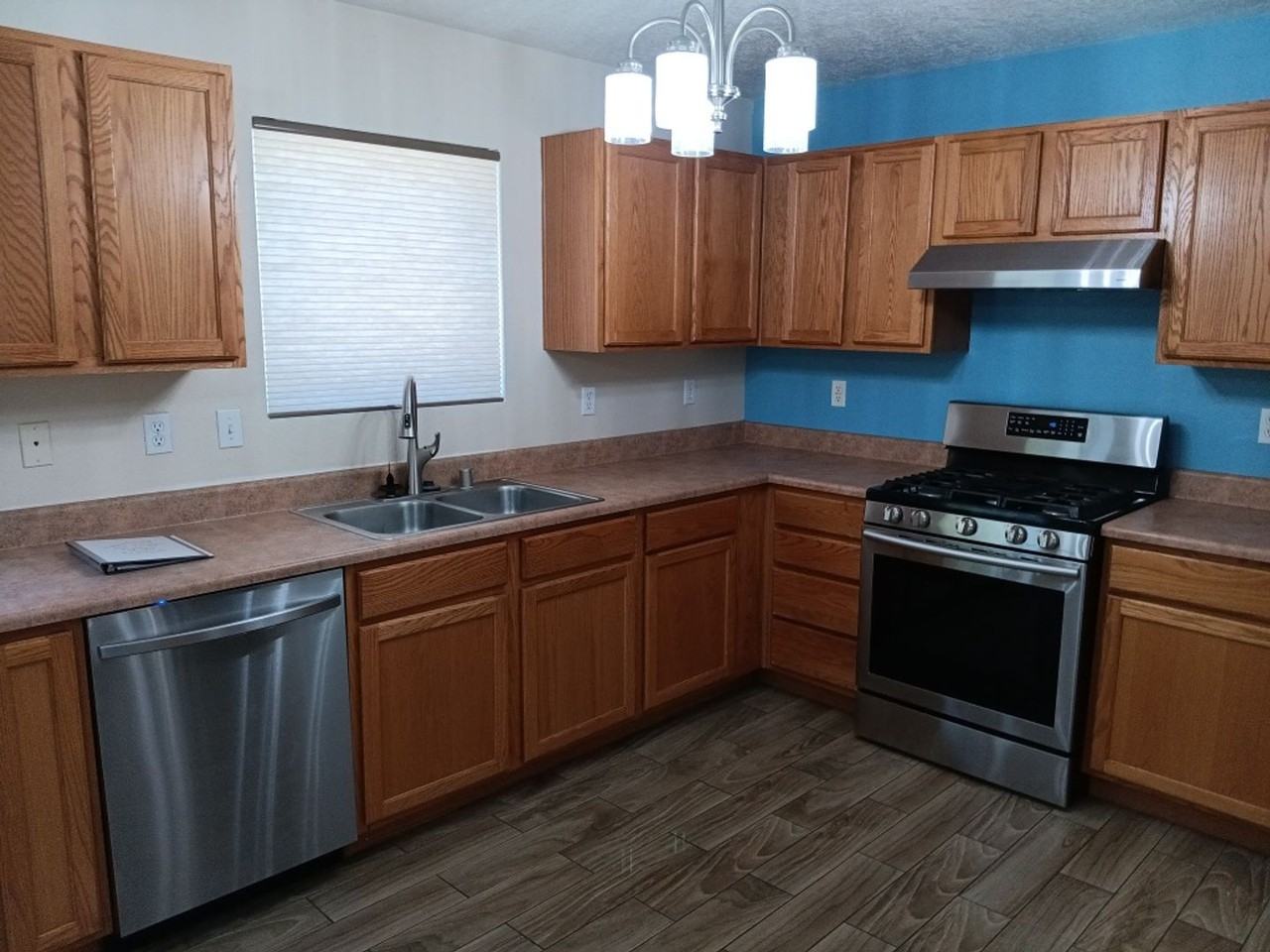 9031 San Nicholas Ave Nw - Photo 3 of 21