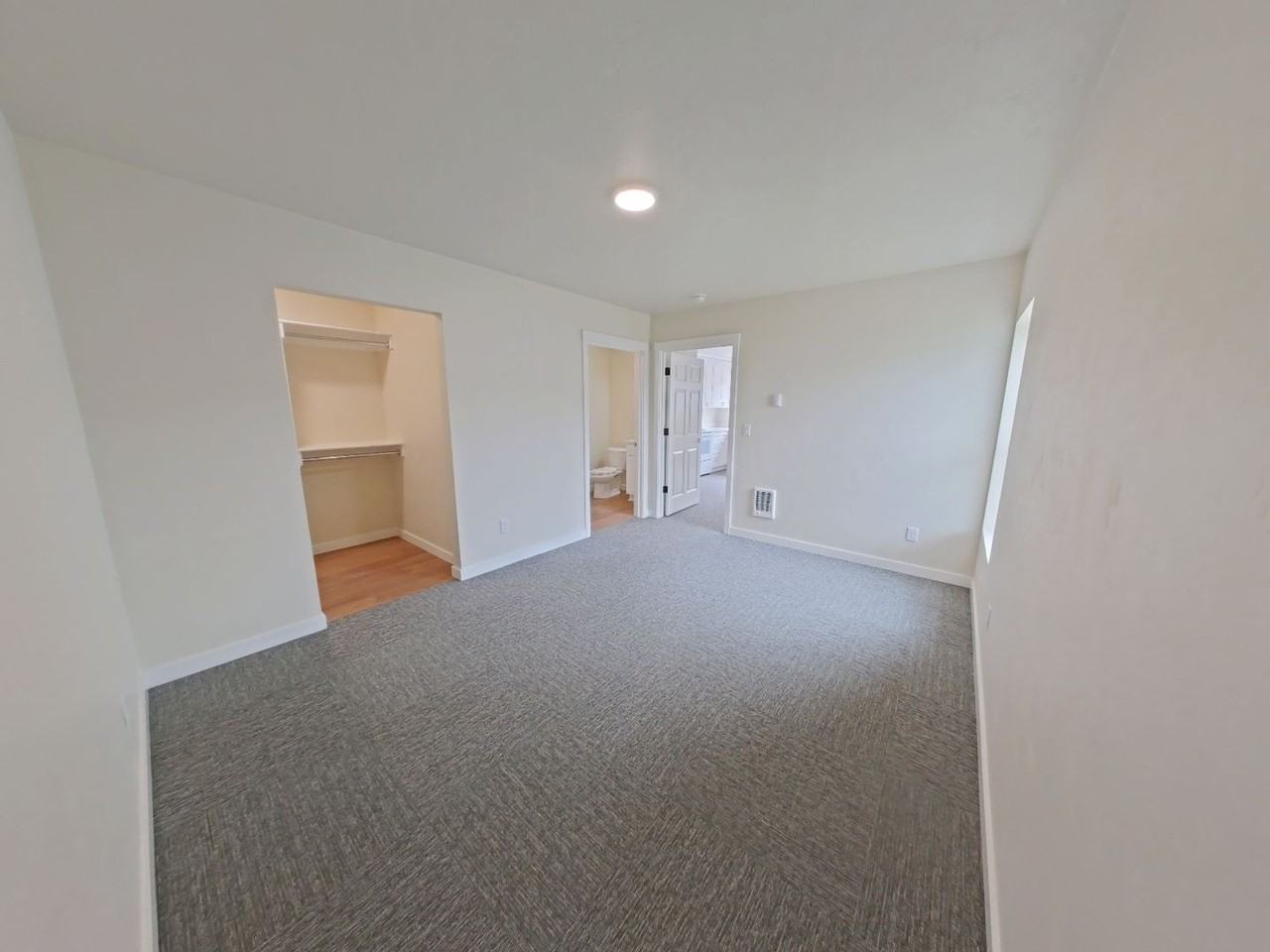 1445 Railroad Blvd Spc 34 - Photo 6 of 9