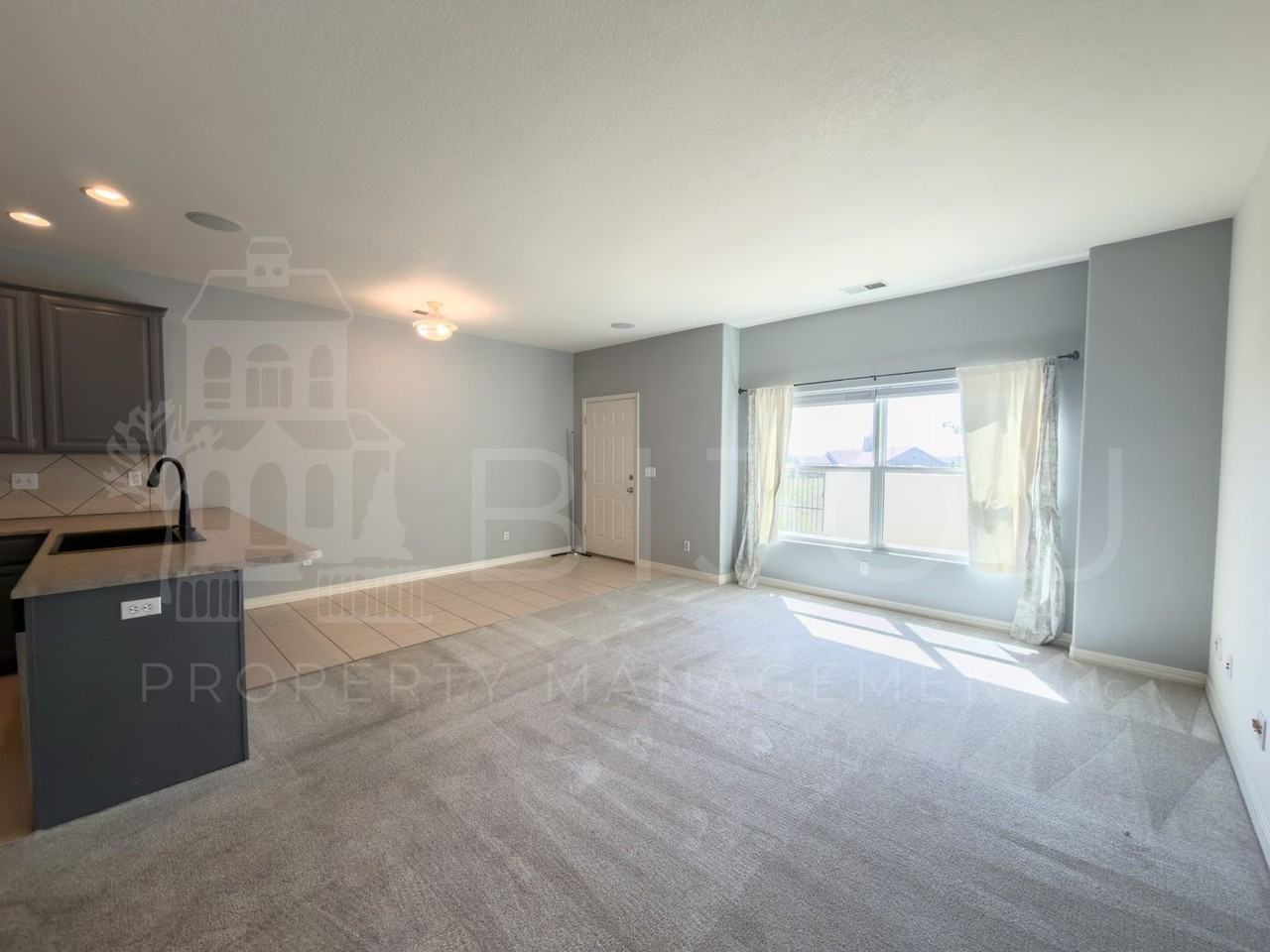 4241 Prestige Pt - Photo 7 of 20