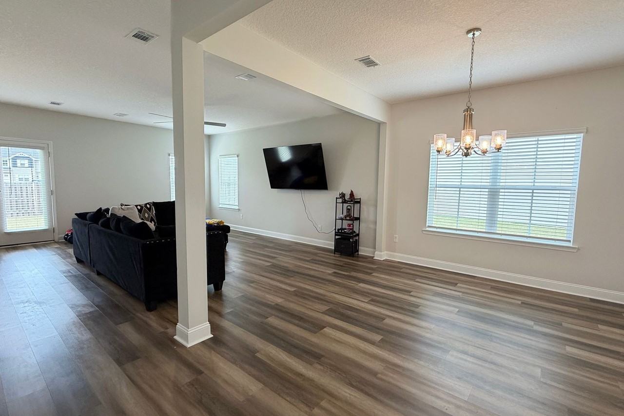 929 Abode Ave - Photo 3 of 36