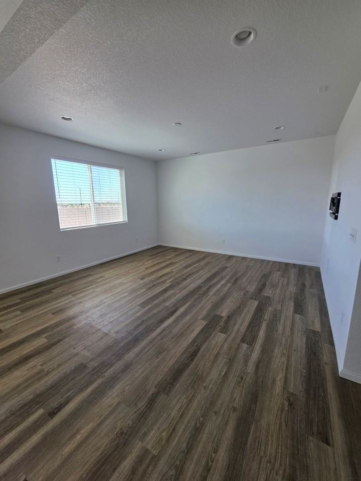 1808 Manassa St - Photo 3 of 13