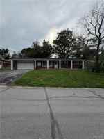 featured image of 713 Plaza Dr