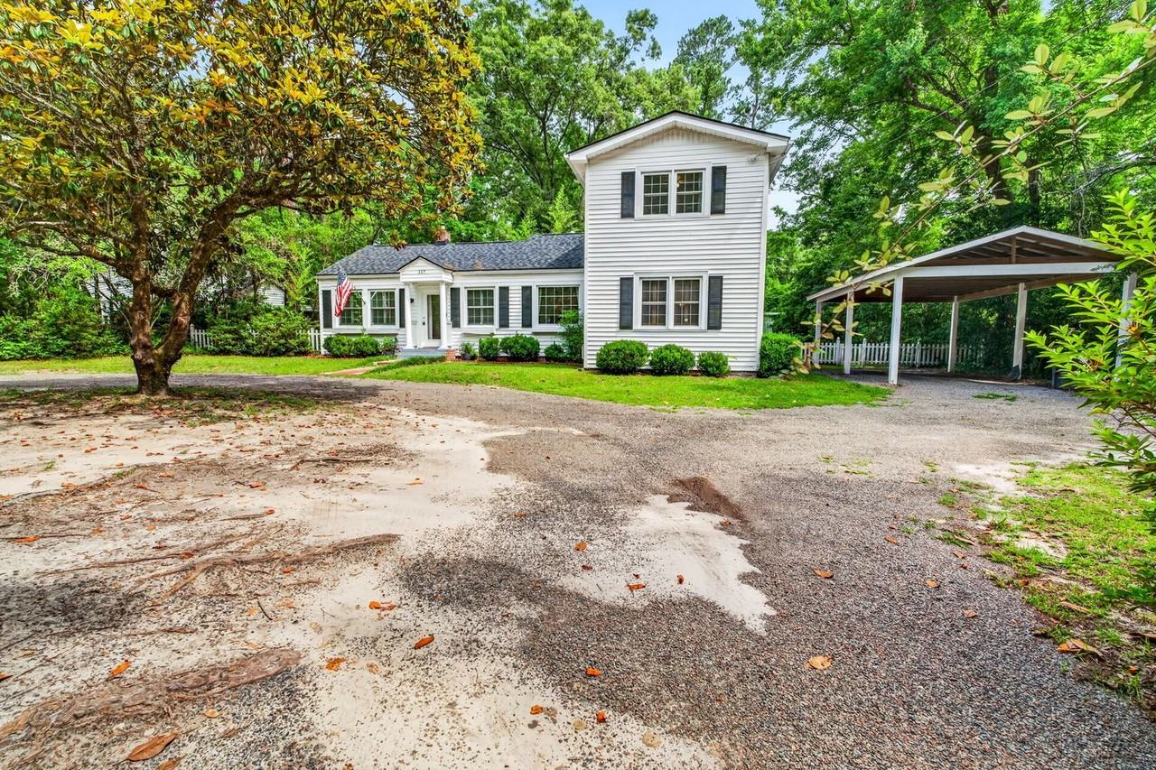 117 Pine Grove Ave - Photo 3 of 33