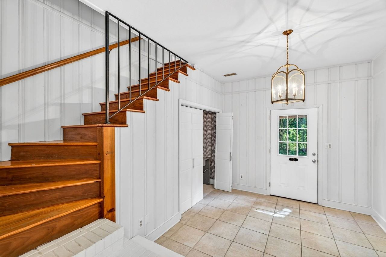 117 Pine Grove Ave - Photo 5 of 33
