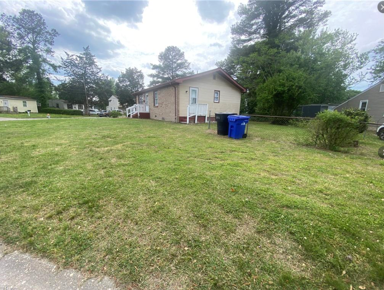147 Allard Rd - Photo 3 of 8