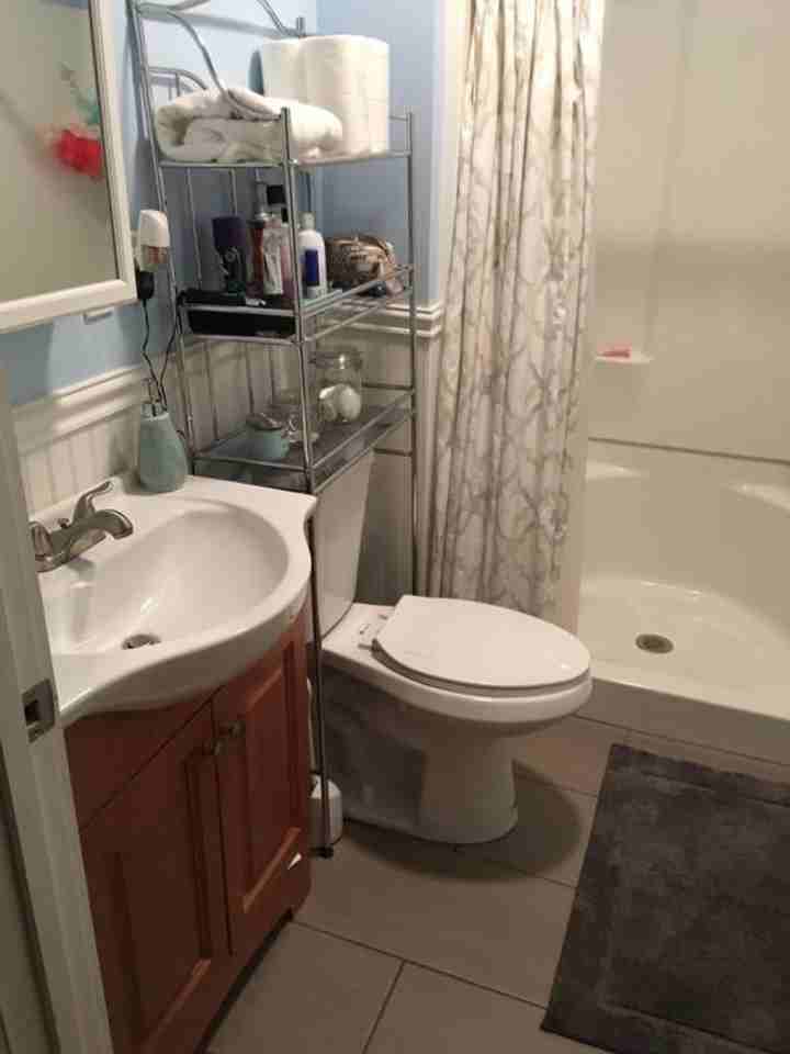 21 Quint Ave - Photo 2 of 5