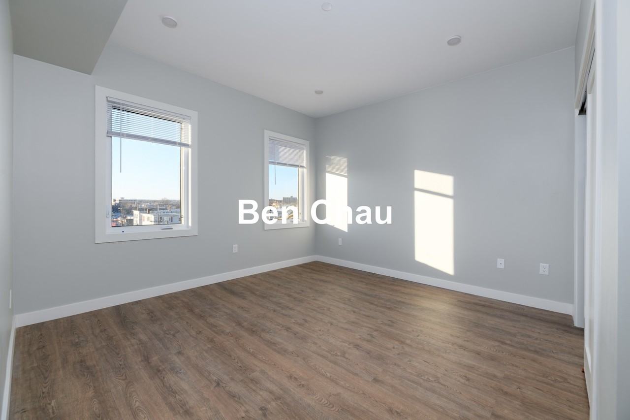 48 Medford St #302B - Photo 5 of 12
