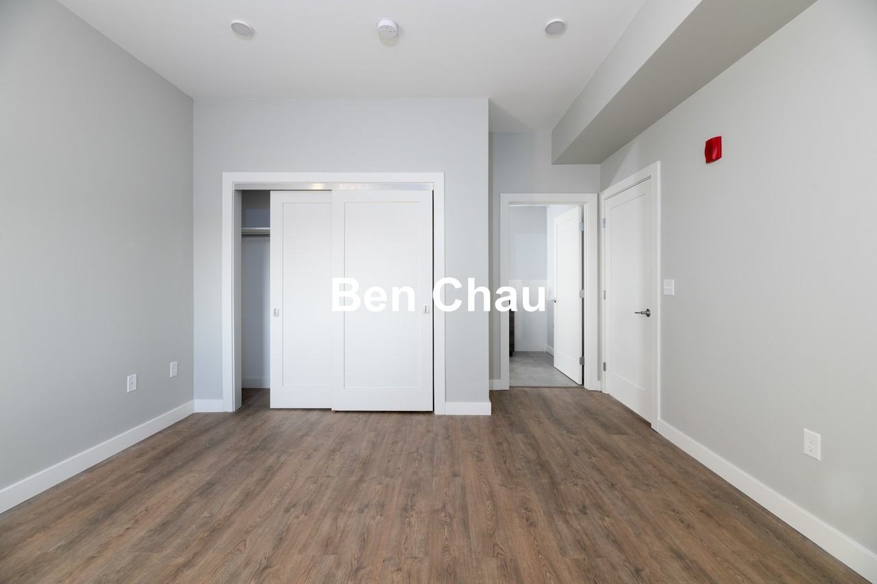 48 Medford St #302B - Photo 7 of 12