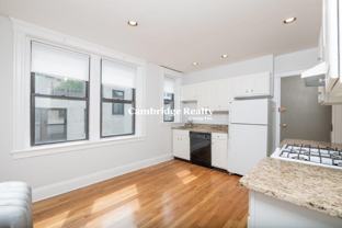 8 Elko St #9T - Photo 1 of 1