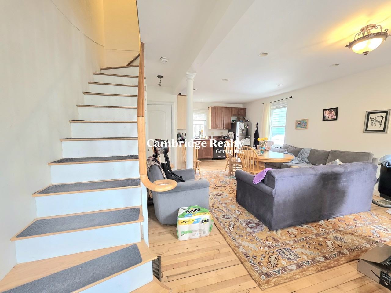 3 Gore Street Pl #T - Photo 2 of 12