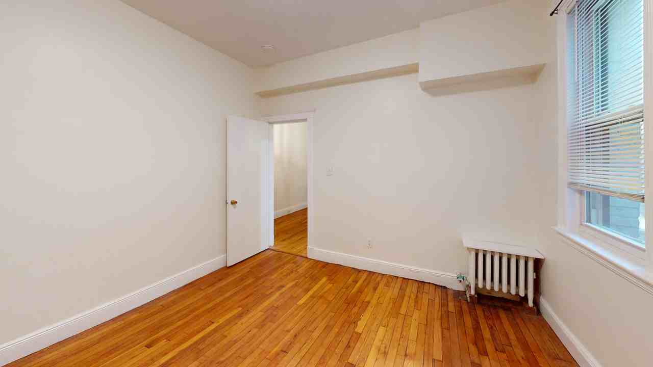 28 Sidlaw Rd #2
