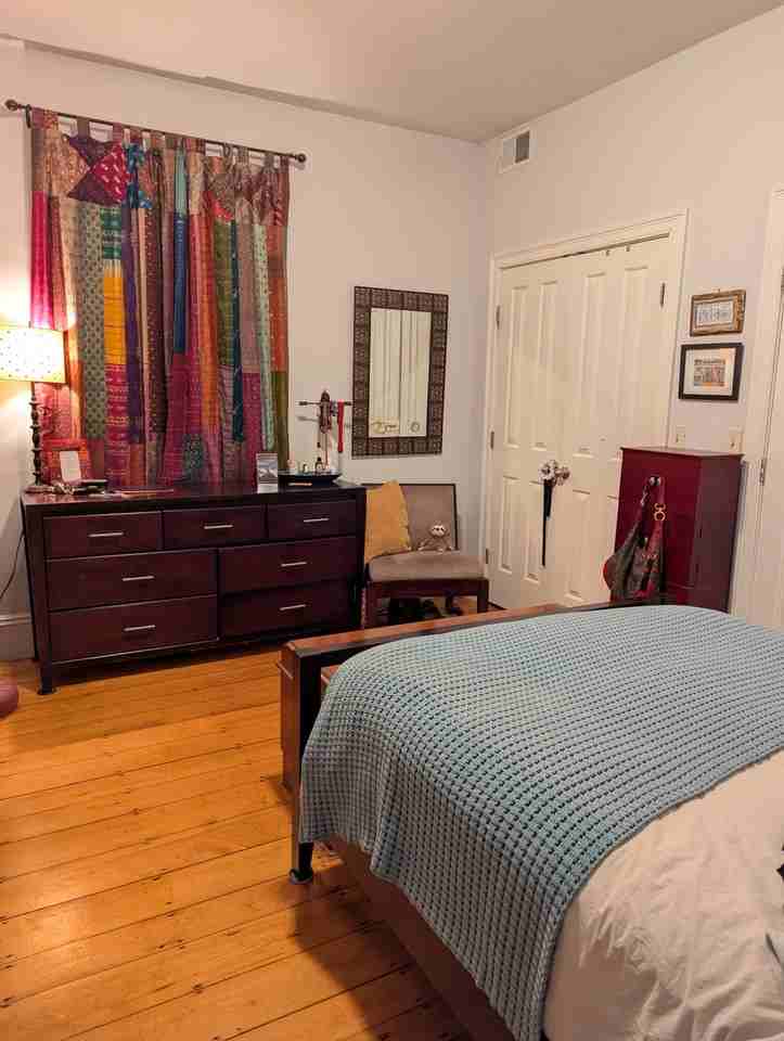 135 Paul Gore St #1 - Photo 7 of 11