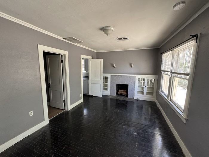 1116 E Portland St - Photo 4 of 14
