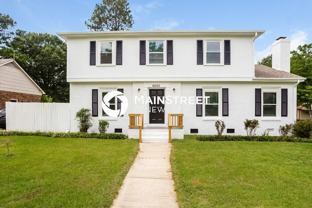 6000 Farm Pond Ln - Photo 1 of 1