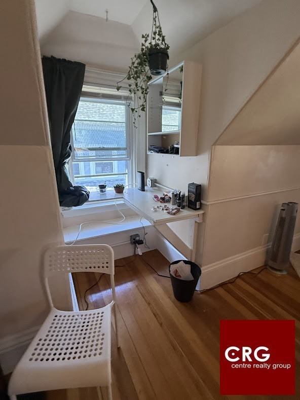 23 Parsons St #3 - Photo 3 of 29