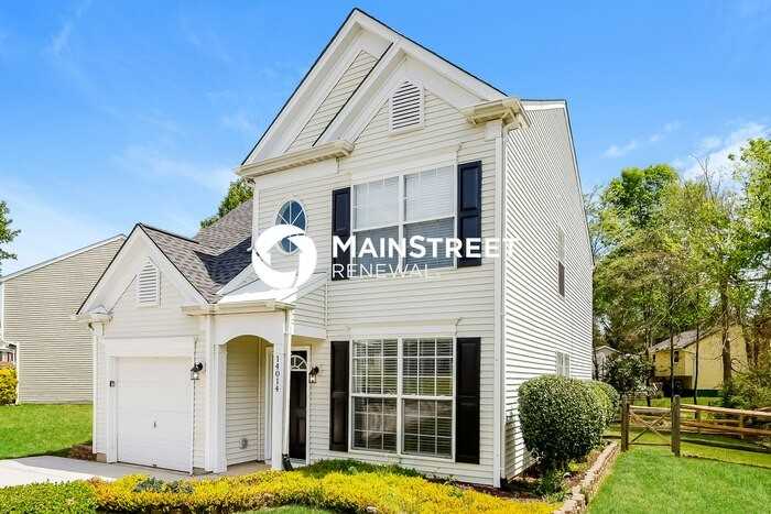 14014 Dingess Rd - Photo 4 of 17