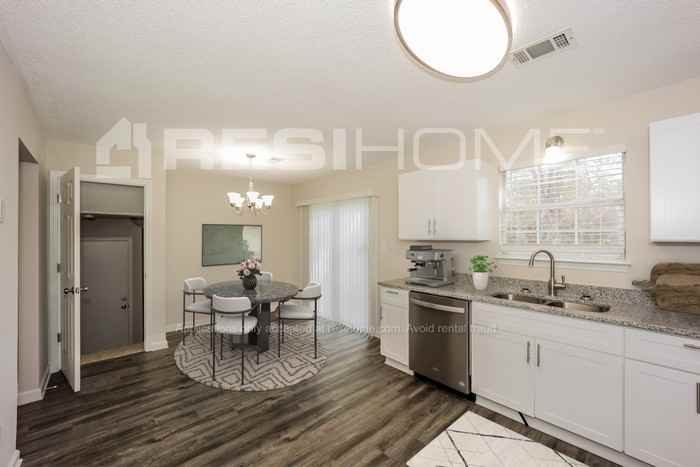 1470 Vail Aly - Photo 2 of 14