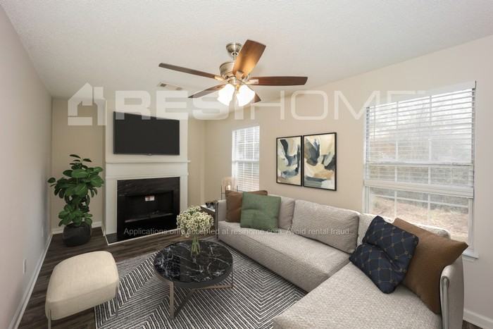 1470 Vail Aly - Photo 5 of 14