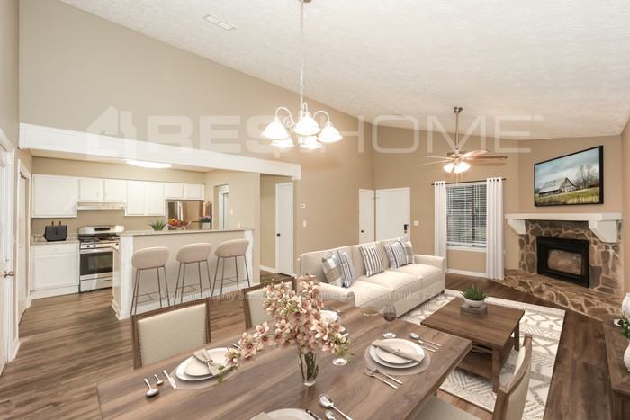 6369 Valley Dale Dr - Photo 4 of 17