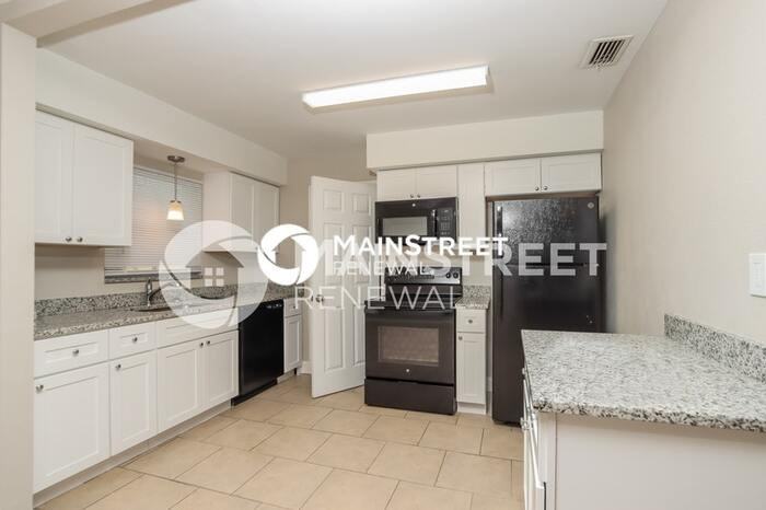 790 Croton Rd - Photo 6 of 16