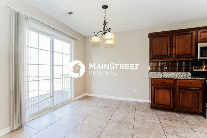 3994 Kristen St - Photo 5 of 16