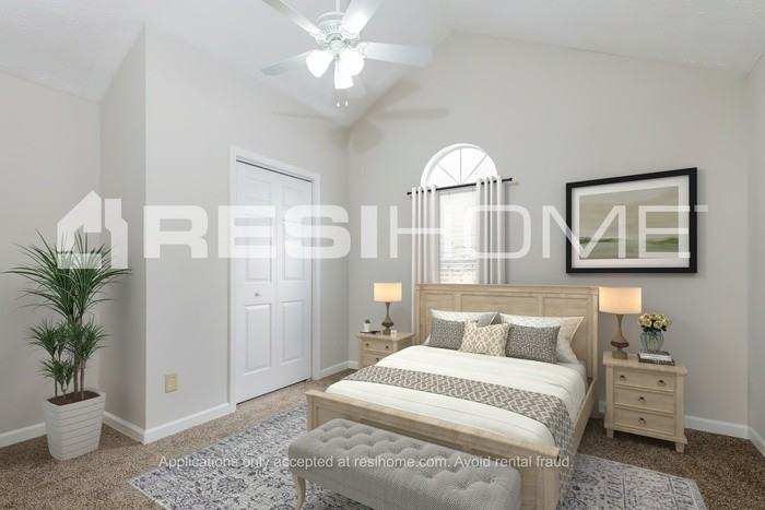 5747 Mistyview Dr - Photo 7 of 16