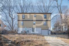 3407 Ne Monterey Ave #B - Photo 1 of 1