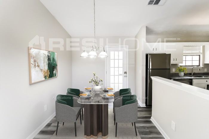 2124 Mallard Way - Photo 3 of 19