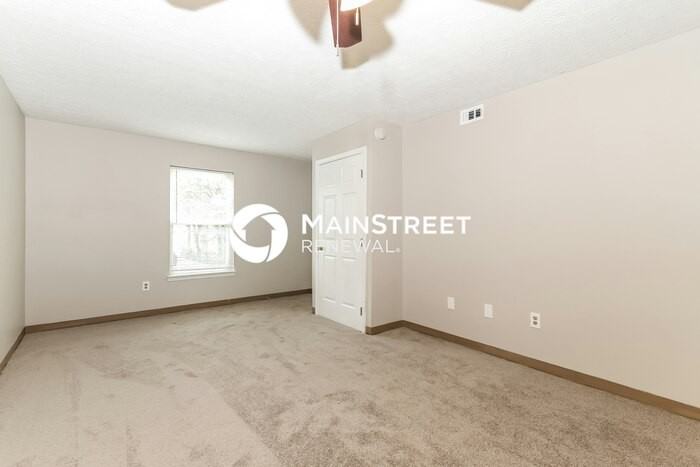 2913 Dumesnil St #3 - Photo 4 of 16