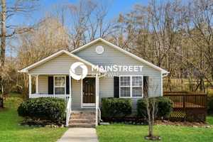 featured image of 240 Mitchell Ave