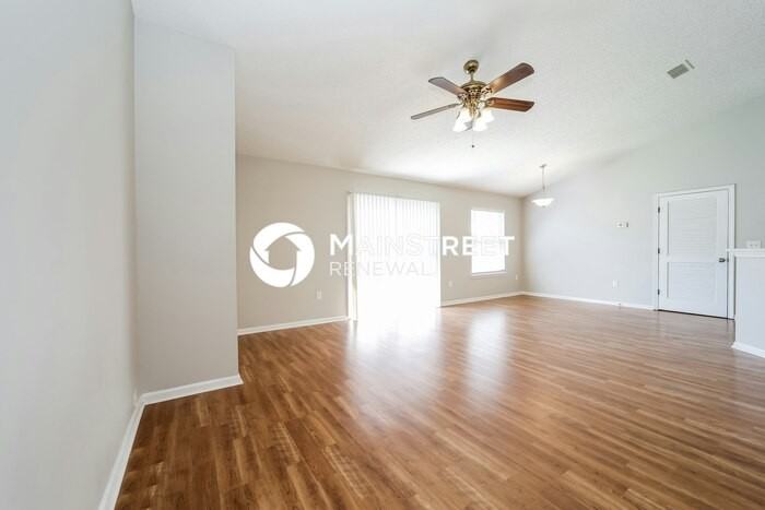1620 Dartmouth Dr - Photo 4 of 22