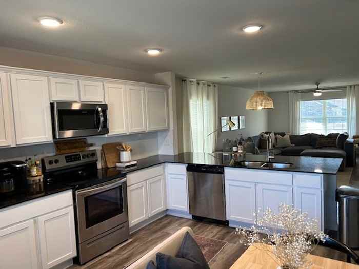 1312 S Morningside Dr - Photo 6 of 13