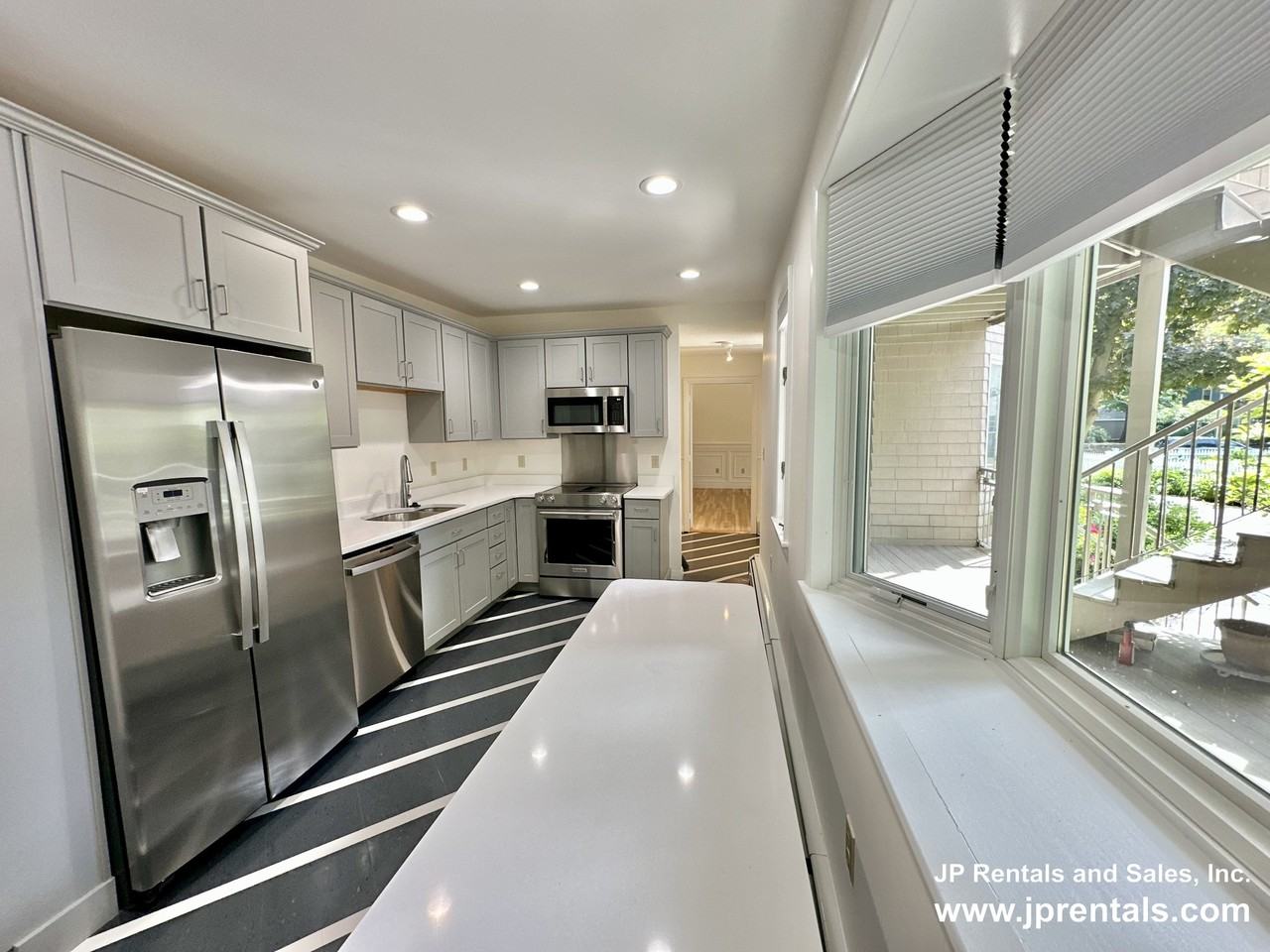 56 Eliot St #1