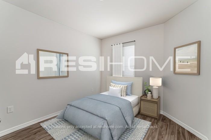 28377 Wave Crest Pl - Photo 6 of 18