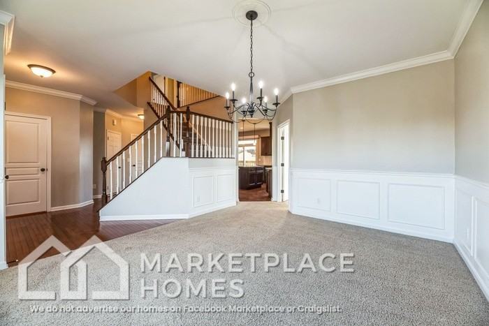 2807 Bentwood Dr - Photo 6 of 34