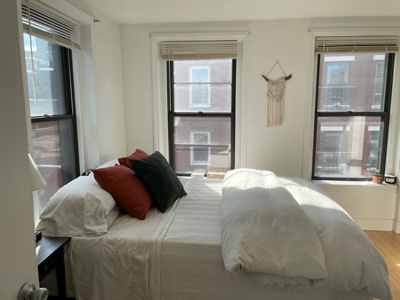 Charter St #4 - Photo 7 of 7