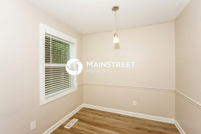 1729 Tall Oak Cir - Photo 7 of 17