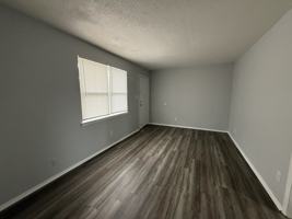featured image of 882 Crockett St #4
