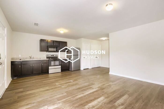 3420 Marshall St #B - Photo 5 of 14