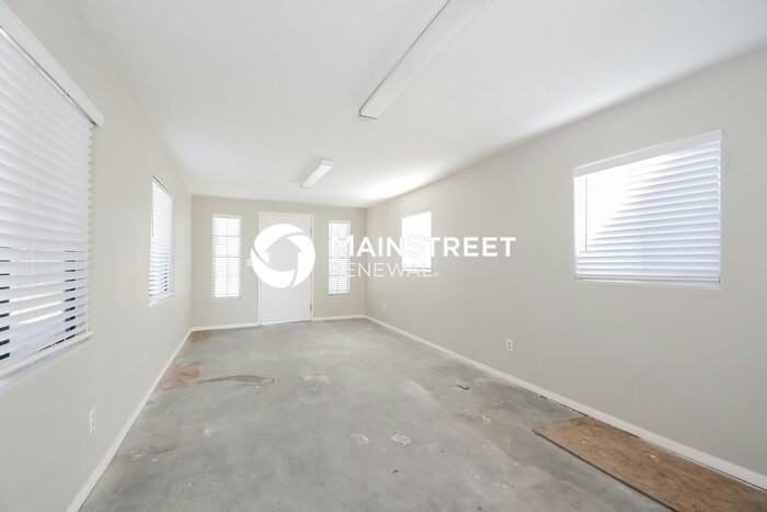 3921 E Alta Vista St - Photo 3 of 16