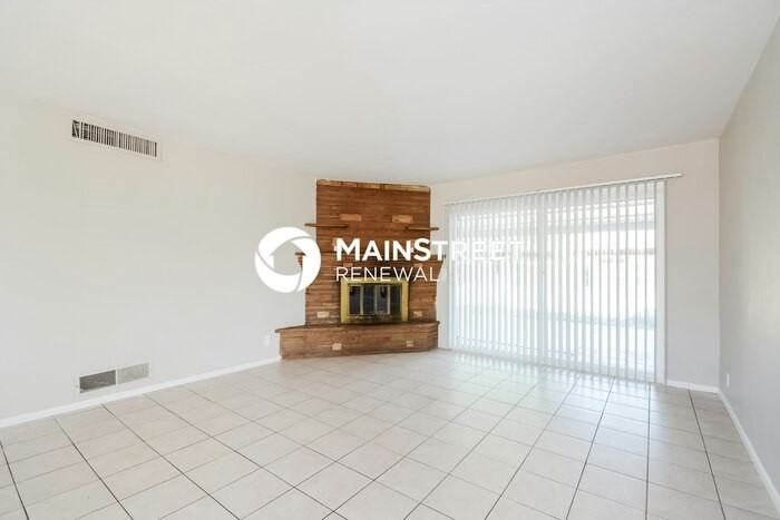 3921 E Alta Vista St - Photo 4 of 16