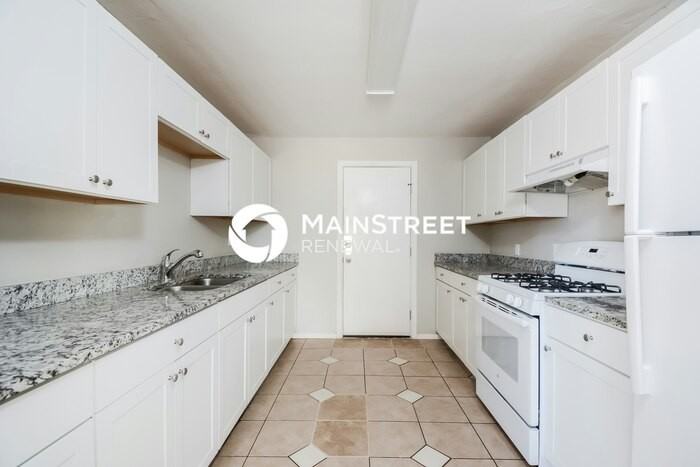 3921 E Alta Vista St - Photo 6 of 16