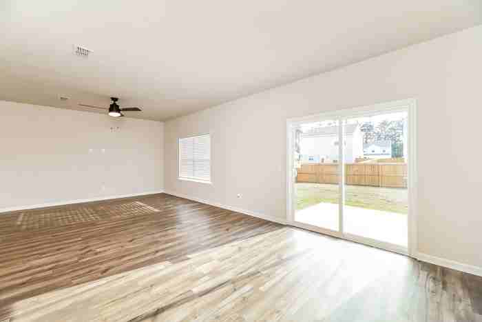 266 Parkwood Vista Way - Photo 7 of 17
