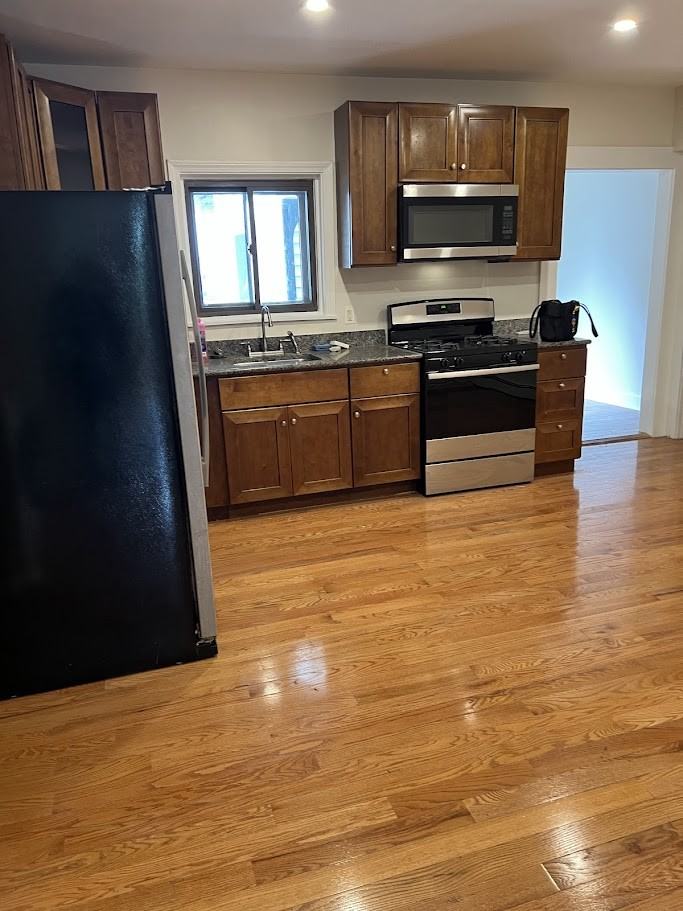 82 Chestnut St #1 - Photo 2 of 14