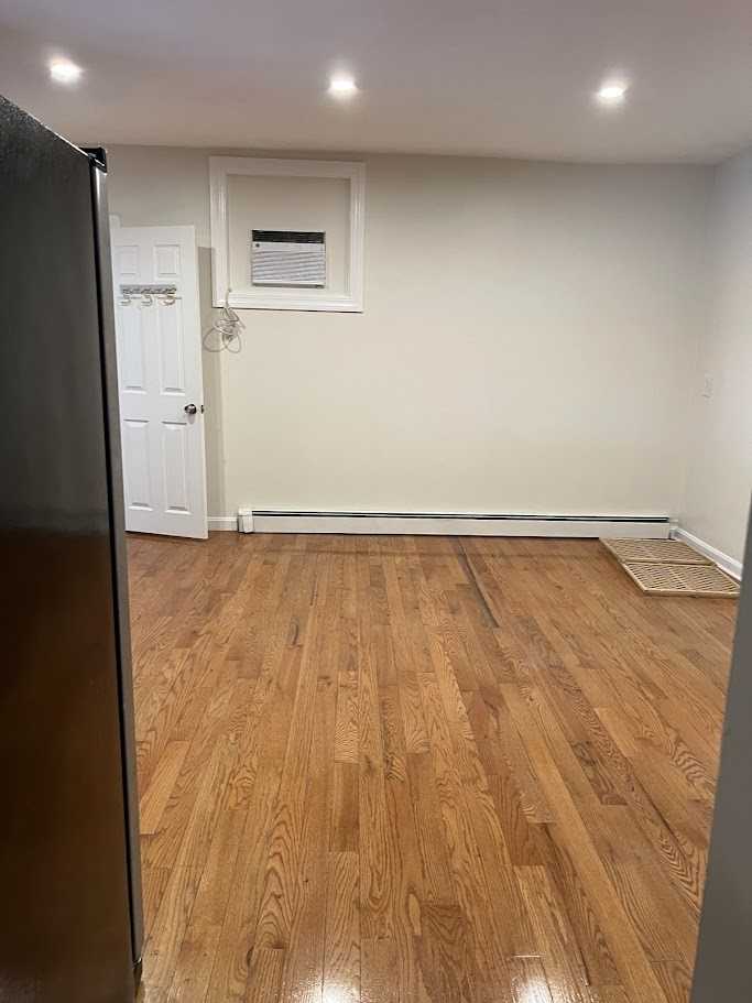 82 Chestnut St #1 - Photo 3 of 14